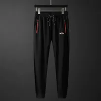 $72.00 USD Gucci Tracksuits Short Sleeved For Men #1445689