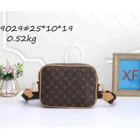 $27.00 USD Louis Vuitton Messenger Bags For Men #1445692