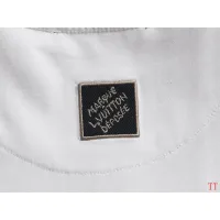 $40.00 USD Louis Vuitton LV T-Shirts Short Sleeved For Unisex #1446347