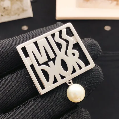 Christian Dior Brooches For Women #1447826 $27.00 USD, Wholesale Replica Christian Dior Brooches