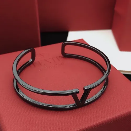 Valentino Bracelets #1448442 $27.00 USD, Wholesale Replica Valentino Bracelets