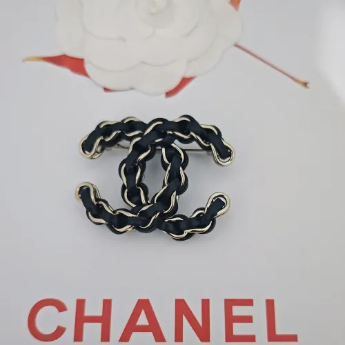 Chanel Brooches For Women #1449777 $34.00 USD, Wholesale Replica Chanel Brooches