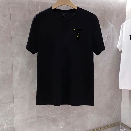 Fendi T-Shirts Short Sleeved For Unisex #1451870 $25.00 USD, Wholesale Replica Fendi T-Shirts