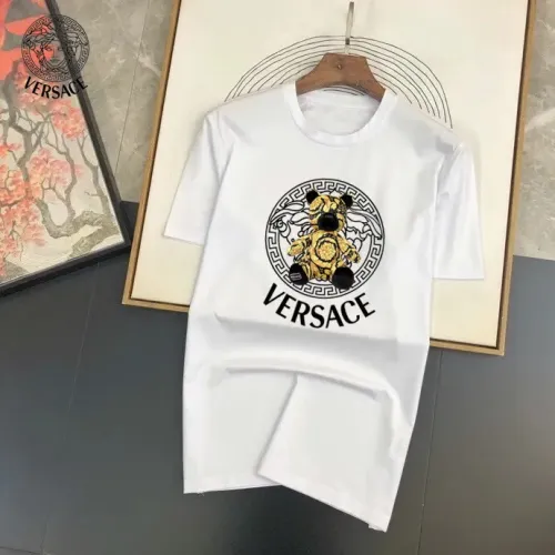 Versace T-Shirts Short Sleeved For Unisex #1451975 $25.00 USD, Wholesale Replica Versace T-Shirts