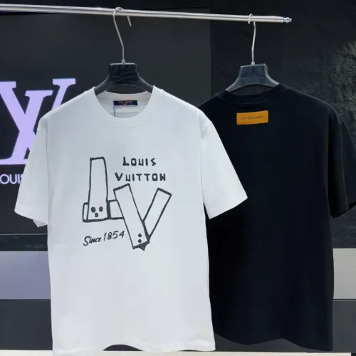 Replica Louis Vuitton LV T-Shirts Short Sleeved For Unisex #1453013 $40.00 USD for Wholesale