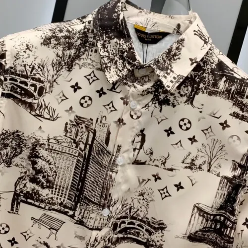 Replica Louis Vuitton LV Tracksuits Short Sleeved For Men #1454081 $52.00 USD for Wholesale