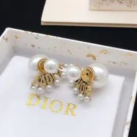 $25.00 USD Christian Dior Earrings For Women #1447941