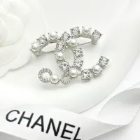 $32.00 USD Chanel Brooches For Women #1448900