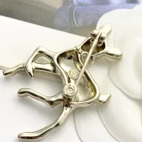 $32.00 USD Chanel Brooches For Women #1448935