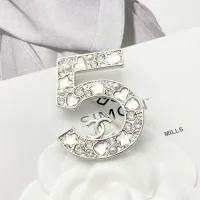 $34.00 USD Chanel Brooches For Women #1448936