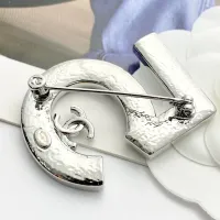 $34.00 USD Chanel Brooches For Women #1448936