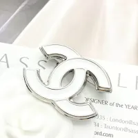 $36.00 USD Chanel Brooches For Women #1448938