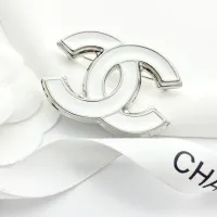 $36.00 USD Chanel Brooches For Women #1448938