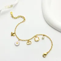 $38.00 USD Christian Dior Bracelets For Women #1449446