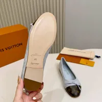 $102.00 USD Louis Vuitton Flat Shoes For Women #1453333