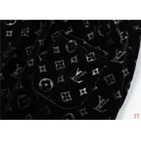 $72.00 USD Louis Vuitton LV Tracksuits Short Sleeved For Men #1458760