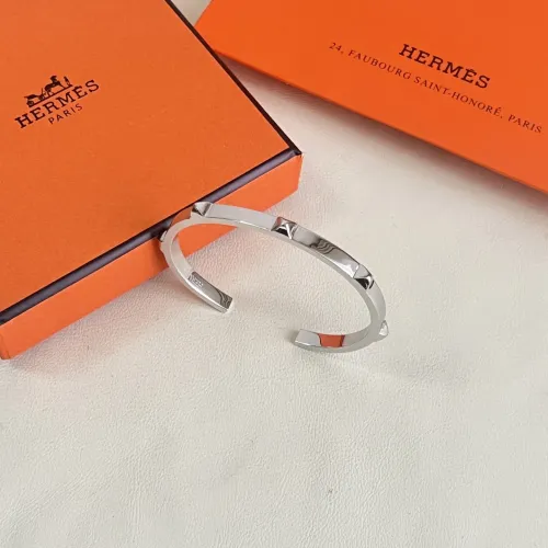 Hermes Bracelets #1459305