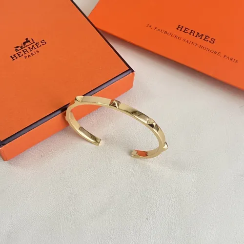 Hermes Bracelets #1459308
