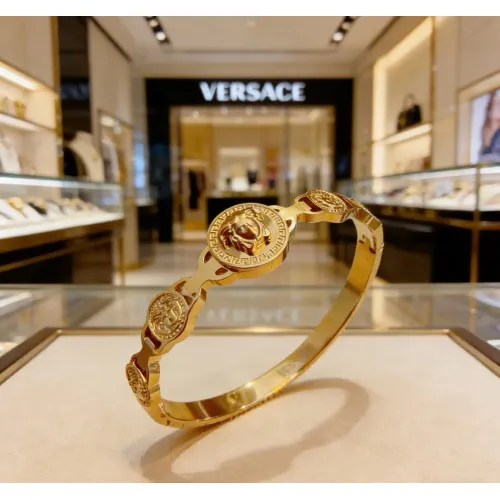 Versace Bracelets #1459986