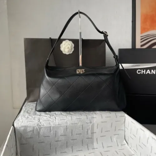 Chanel AAA Quality Shoulder Bags For Women #1460244