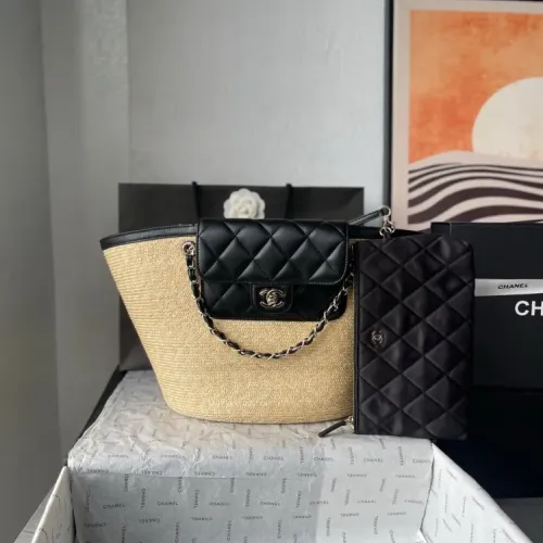 Chanel AAA Quality Shoulder Bags For Women #1460245