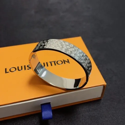 Louis Vuitton LV Bracelets #1460397