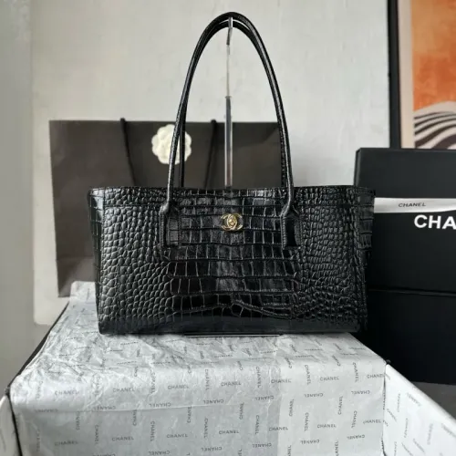Chanel AAA Quality Shoulder Bags For Women #1460460