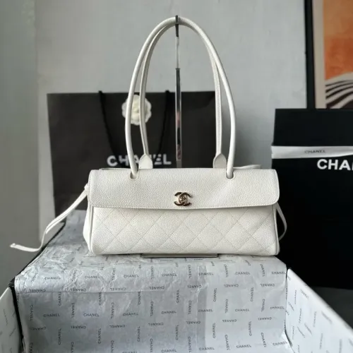 Chanel AAA Quality Shoulder Bags For Women #1460462