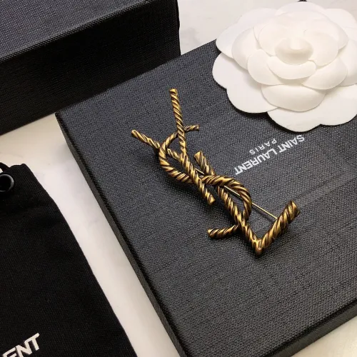 Yves Saint Laurent Brooches For Women #1460474
