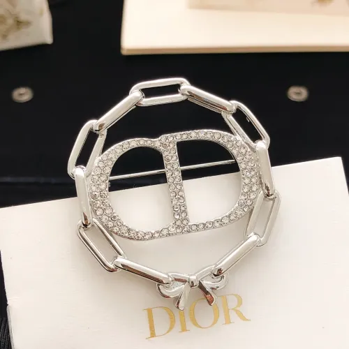Christian Dior Brooches For Women #1460720