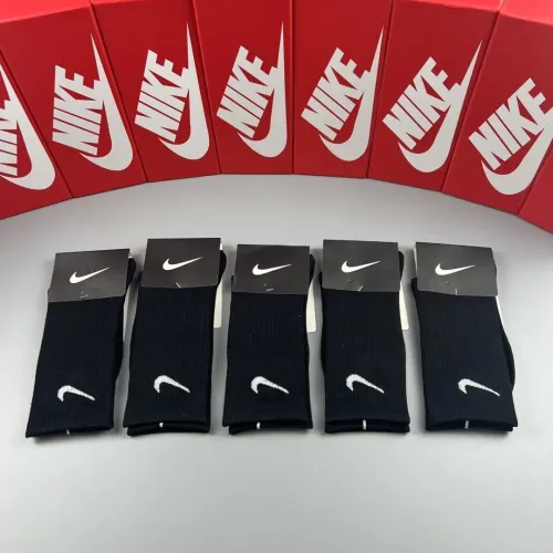 Replica Nike Socks #1461098 $29.00 USD for Wholesale