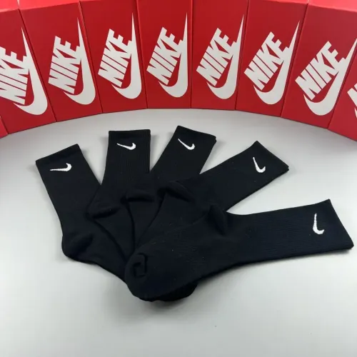 Replica Nike Socks #1461098 $29.00 USD for Wholesale