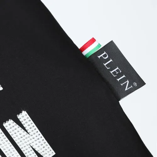 Replica Philipp Plein PP T-Shirts Short Sleeved For Men #1461359 $27.00 USD for Wholesale