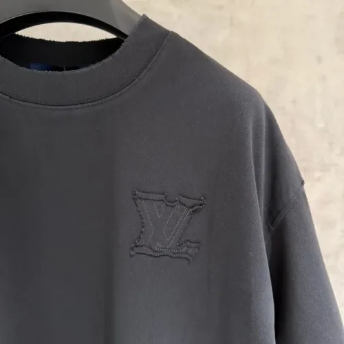 Replica Louis Vuitton LV T-Shirts Short Sleeved For Unisex #1461602 $48.00 USD for Wholesale