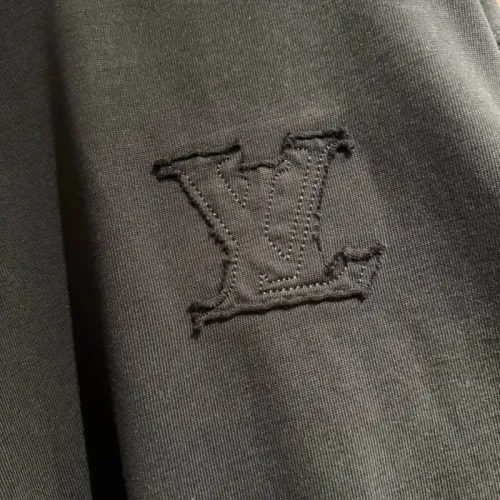 Replica Louis Vuitton LV T-Shirts Short Sleeved For Unisex #1461603 $48.00 USD for Wholesale