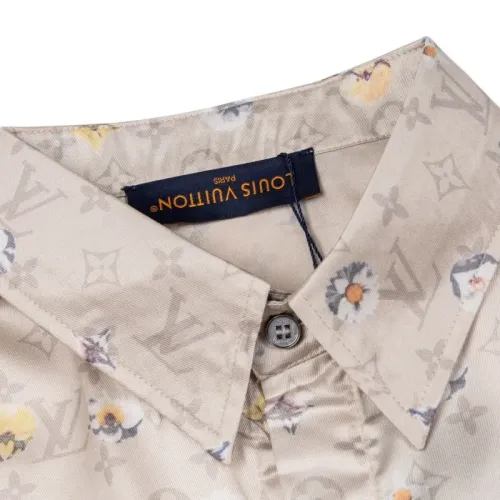 Replica Louis Vuitton LV Shirts Short Sleeved For Men #1461658 $68.00 USD for Wholesale