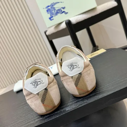 Replica Burberry Casual Shoes For Men #1462303 $105.00 USD for Wholesale