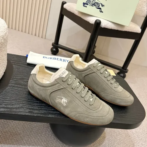 Replica Burberry Casual Shoes For Men #1462305 $105.00 USD for Wholesale