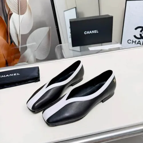 Chanel Flat Shoes For Women #1462414