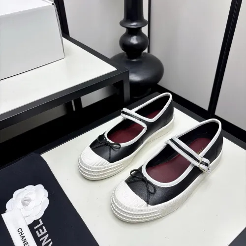 Chanel Flat Shoes For Women #1462422