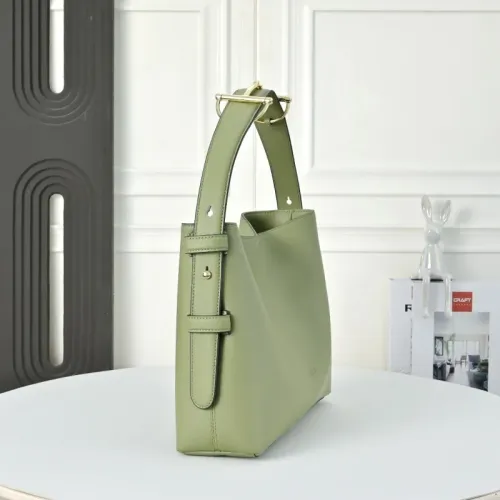 Replica Gucci AAA Quality Handbags For Women #1462719 $85.00 USD for Wholesale