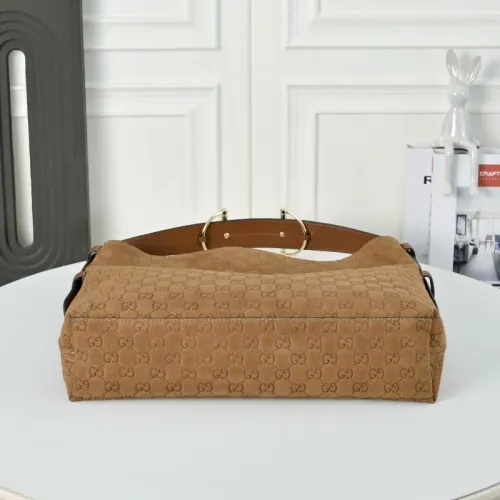 Replica Gucci AAA Quality Handbags For Women #1462722 $88.00 USD for Wholesale