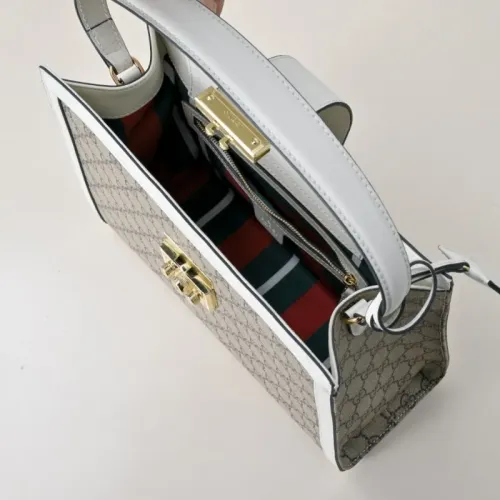 Replica Gucci AAA Quality Messenger Bags For Women #1462735 $80.00 USD for Wholesale