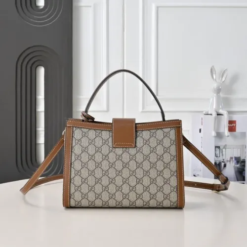 Replica Gucci AAA Quality Messenger Bags For Women #1462738 $76.00 USD for Wholesale