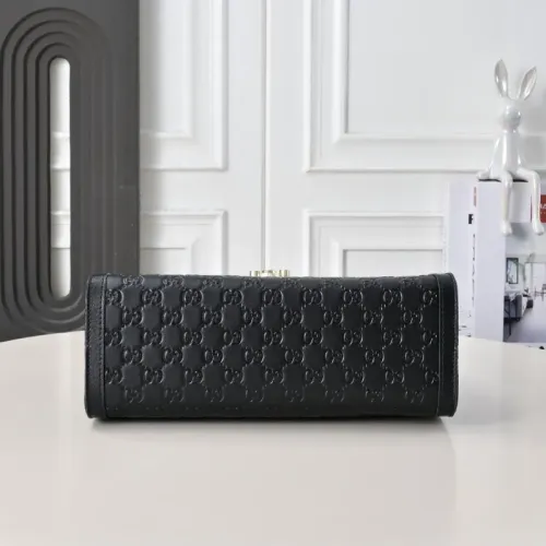 Replica Gucci AAA Quality Messenger Bags For Women #1462744 $80.00 USD for Wholesale