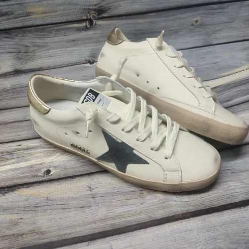 Replica Golden Goose Casual Shoes For Women #1462747 $98.00 USD for Wholesale