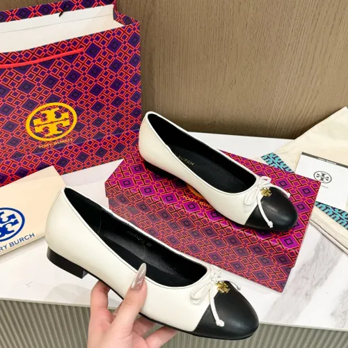 Replica Tory Burch Flat Shoes For Women #1462798 $82.00 USD for Wholesale
