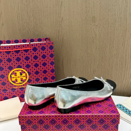 Replica Tory Burch Flat Shoes For Women #1462799 $82.00 USD for Wholesale