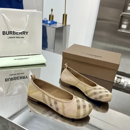 Replica Burberry Flat Shoes For Women #1462805 $76.00 USD for Wholesale
