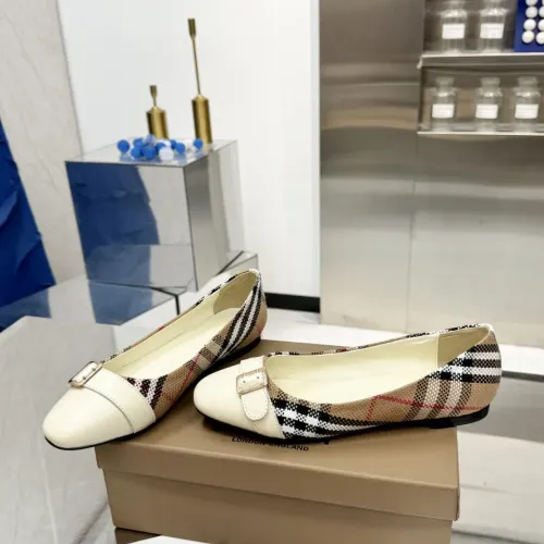 Burberry Flat Shoes For Women #1462846